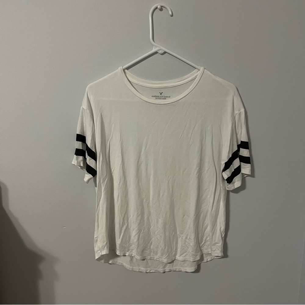 American Eagle shirt
